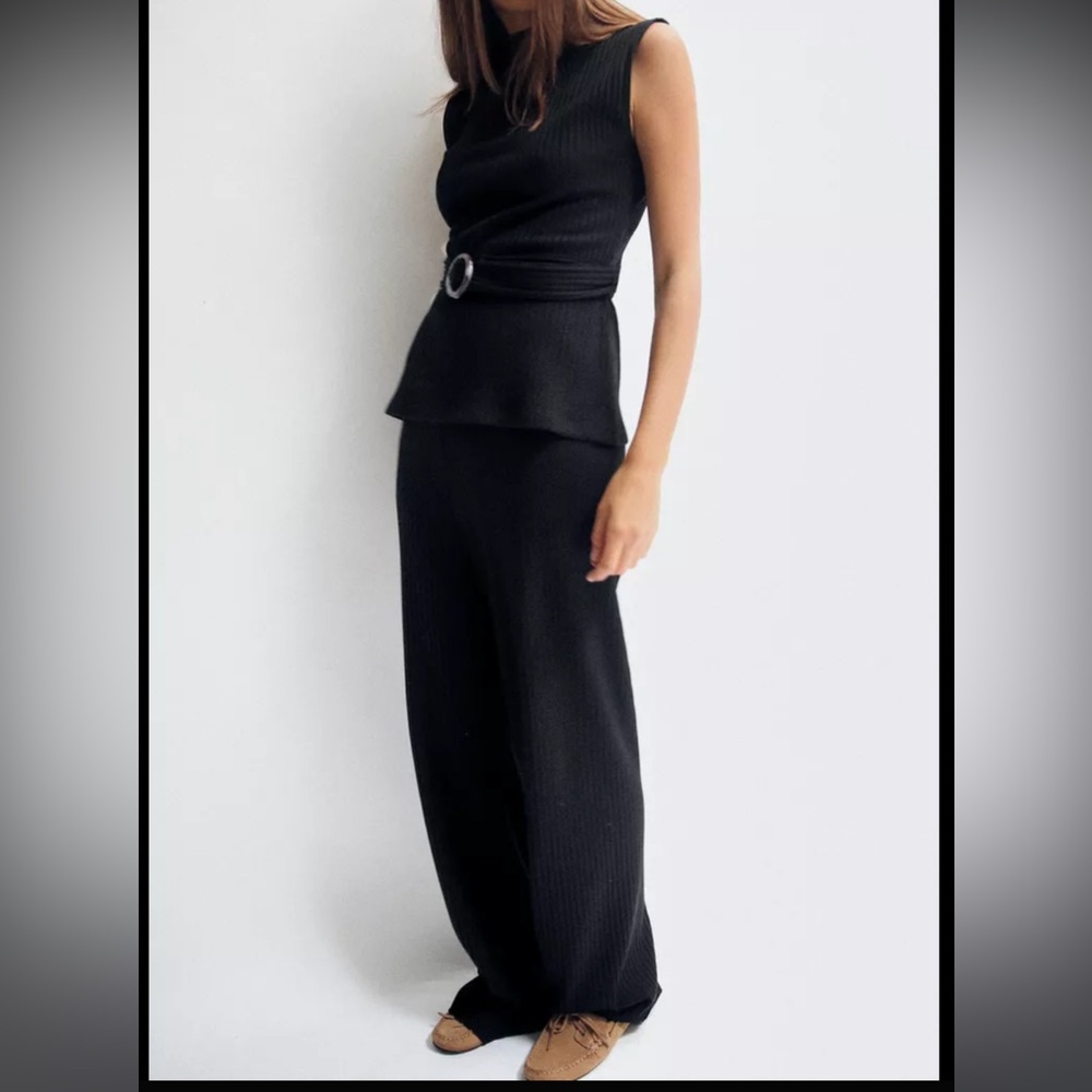 Zara 2 Peice black ribbed top and pant  (SET)